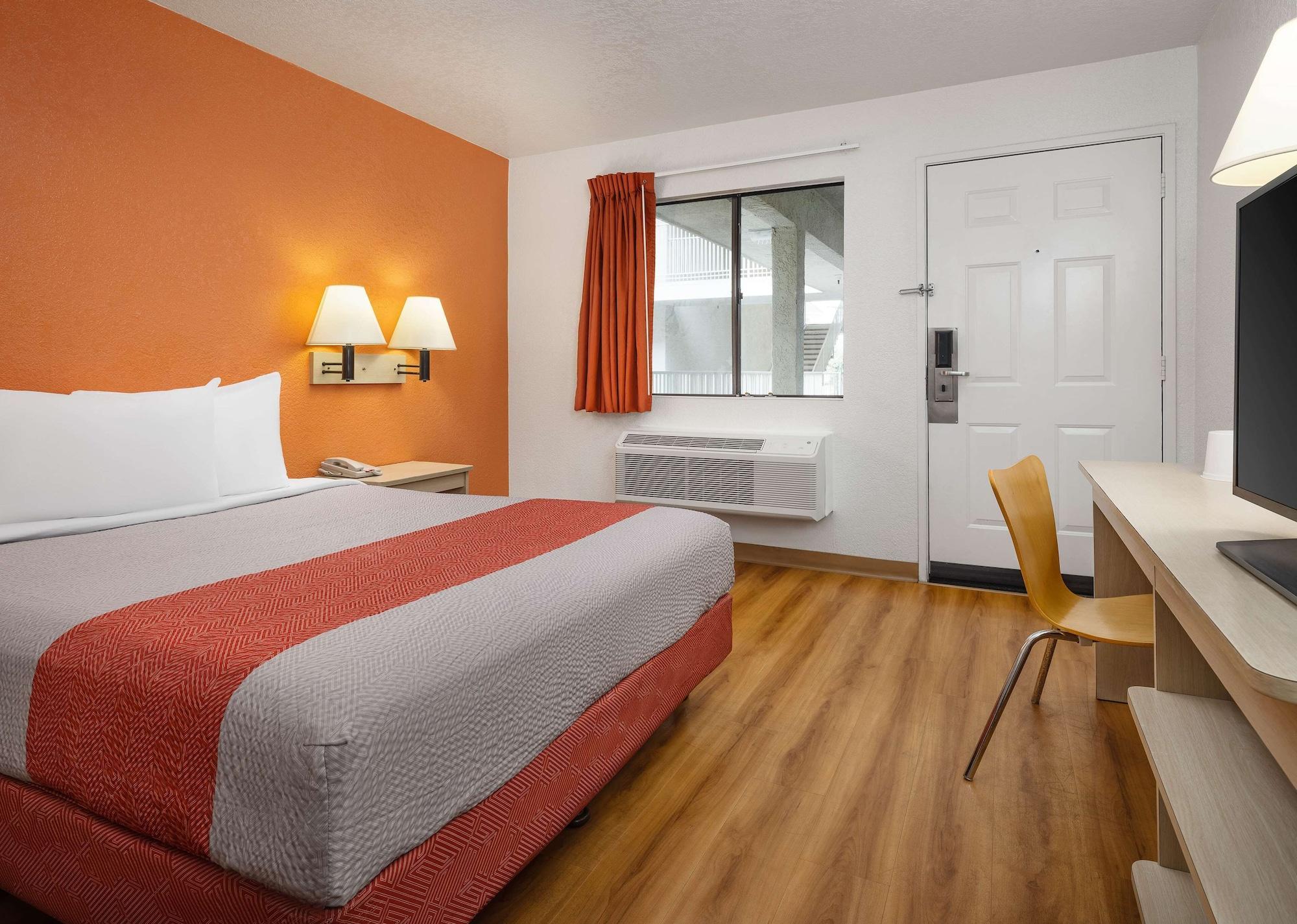 Motel 6-Buena Park, Ca - Knotts Berry Farm - Disneyland Exteriér fotografie