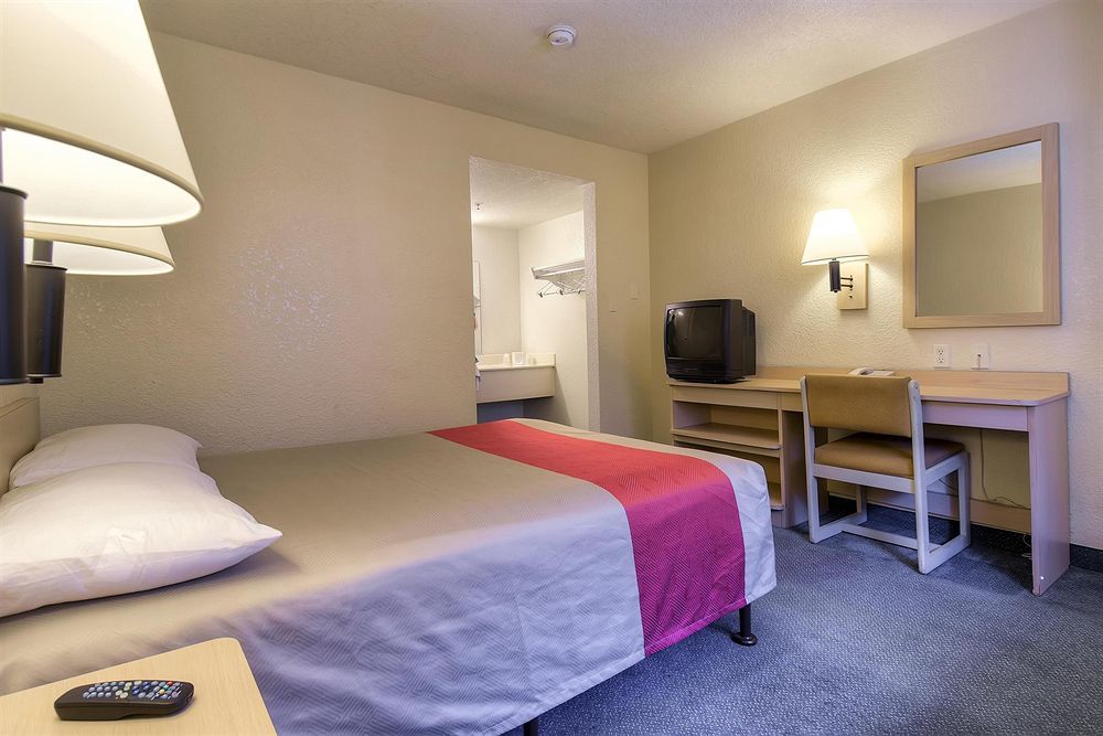 Motel 6-Buena Park, Ca - Knotts Berry Farm - Disneyland Exteriér fotografie