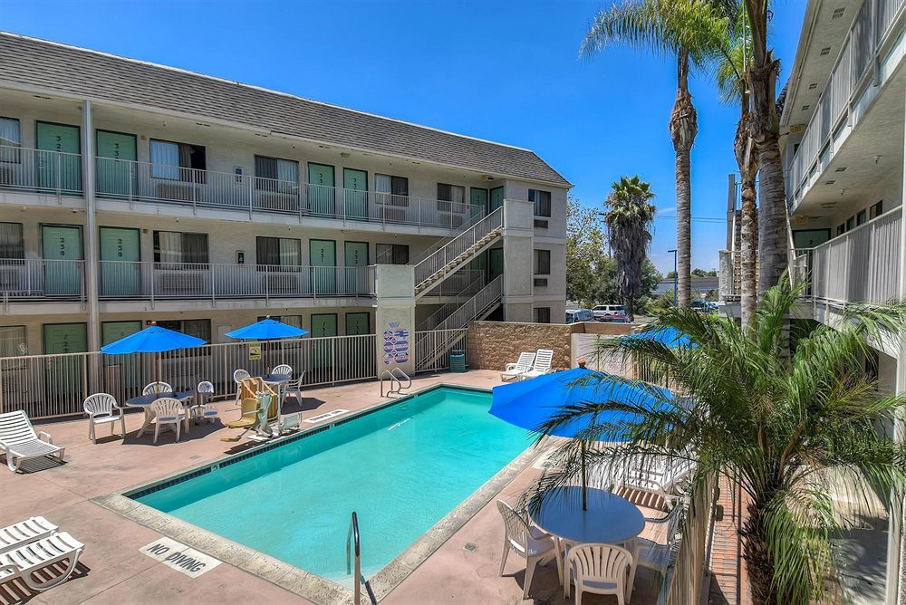 Motel 6-Buena Park, Ca - Knotts Berry Farm - Disneyland Exteriér fotografie