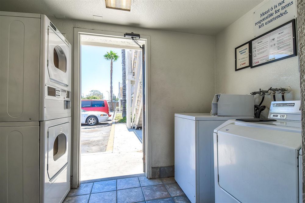 Motel 6-Buena Park, Ca - Knotts Berry Farm - Disneyland Exteriér fotografie