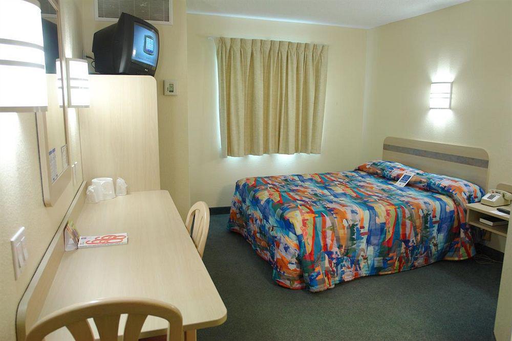 Motel 6-Buena Park, Ca - Knotts Berry Farm - Disneyland Exteriér fotografie